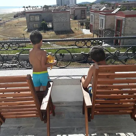 Beyaz Tas Butik מלון 2*