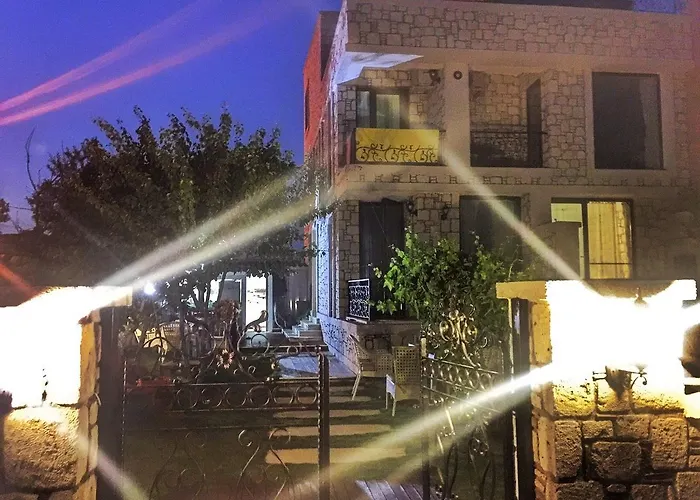 Ξενοδοχείο Beyaz Tas Butik 2*